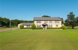 110807 S 4760 RD, Muldrow, OK 74948