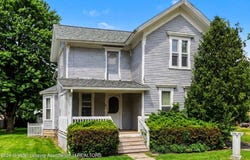 327 E Middle Street, Williamston, MI 48895
