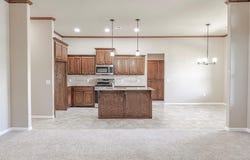 1923 W Flintlock Way, Mustang, OK 73064