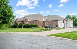 19704 Red Oak Boulevard, St Joseph, MO 64505
