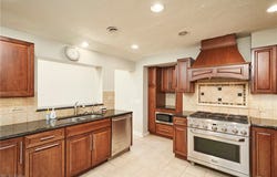 994 Worton Park Drive, Mayfield Village, OH 44143