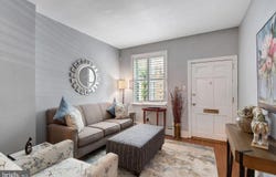 610 PINE Street, PHILADELPHIA, PA 19106