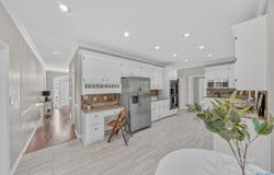 10001 SE Covington Drive, Huntsville, AL 35803