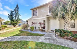 1423 SW Courtyards Terrace 70, Cape Coral, FL 33914