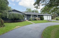 1562 Ridge Road, Webster, NY 14580