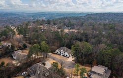 2105 LONGLEAF CIRCLE, VESTAVIA HILLS, AL 35216