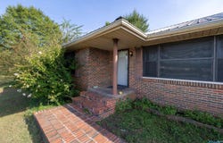 1994 Bexar Avenue E, Hamilton, AL 35570