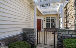 20429 ISLAND W Square, ASHBURN, VA 20147