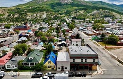605 E Park Avenue, Anaconda, MT 59711