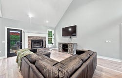 17792 Bluff View Drive, Springdale, AR 72764