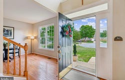 3707 TURN BACK Trail, TRIANGLE, VA 22172