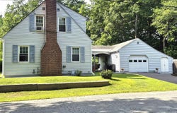 20 Bay Street, Claremont, NH 03743