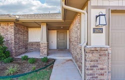 1804 Pin Cherry Lane, Moore, OK 73160