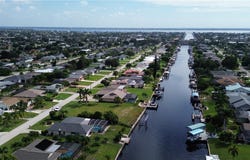 1142 SE 36th Street, Cape Coral, FL 33904