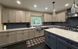 10990 Mayfield Road, Chardon, OH 44024