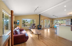 24195 CARPENTERVILLE Rd, GoldBeach, OR 97444