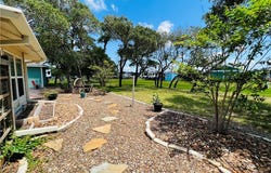 85 Augusta Circle, Aransas Pass, TX 78336