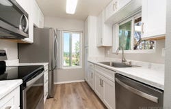 663 Diamond Way, Vista, CA 92083