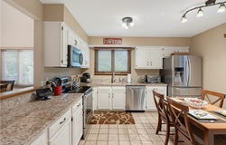 7582 Heather Circle, Kent, OH 44240