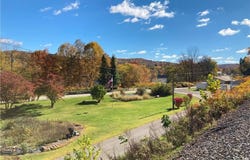 Orr Ave, Apollo, PA 15613
