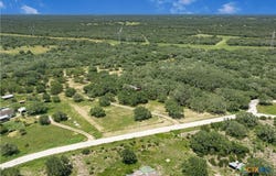 788 Goliad N, Goliad, TX 77963