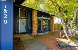 1829 Russet Dr, Eugene, OR 97401
