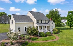 1 Bartlett Road, Stratham, NH 03885