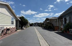 16600 Orange, Paramount, CA 90723