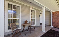 176 Oak Park Drive, Forest, MS 39074