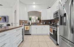 522 NE 20th Ave, Homestead, FL 33033