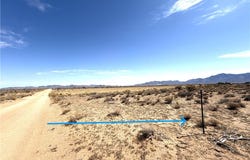 326-10-101 N CABALLARO Drive, Dolan Springs, AZ 86441