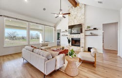 1642 Scull Rd, San Marcos, TX 78666