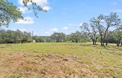 1517 Likeness Rd, Spicewood, TX 78669