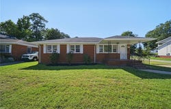 1608 Jackson Avenue, Chesapeake, VA 23324