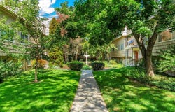 2220 E MURRAY HOLLADAY Rd S, Holladay, UT 84117
