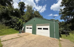458 Pine Grove Chapel Road, Leon, WV 25123