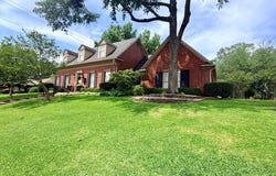 6105 Pleasant Ln, Texarkana, TX 75503