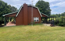 910 Guthrie Chapel Road, Burkesville, KY 42717