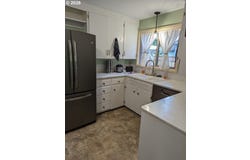 2682 HARRIS St, Eugene, OR 97405