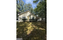 255 Lakeside Drive, Covington, GA 30016