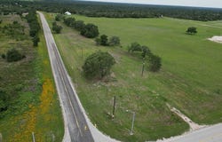 4903 Fm 180 Ledbetter, Giddings, TX 78942