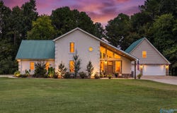 120 Preston Cove Road, Scottsboro, AL 35769