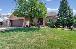 24909 Foxmoor Boulevard, Woodhaven, MI 48183
