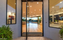 5724 N ECHO CANYON Drive, Phoenix, AZ 85018