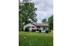 28 Kevin Circle, Oil City, PA 16301
