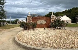 4 Deerfield St, Amory, MS 38821