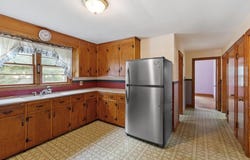 25 Starr St, Leominster, MA 01453