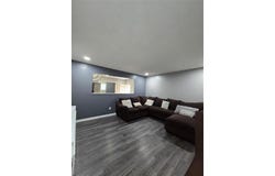 8465 Helen, Center Line, MI 48015