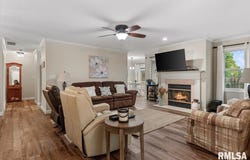 1208 OAKBROOK Avenue, Chatham, IL 62629