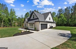 705 Spratlin Mill Drive, Hull, GA 30646